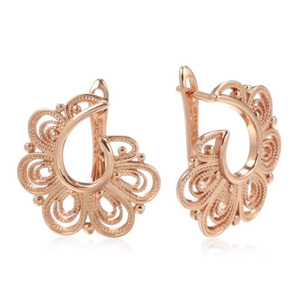 ◾️Rose Gold Plated Sculpture Flower Earrings